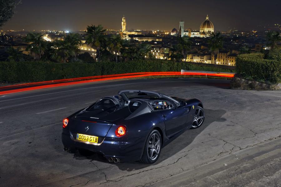  Ferrari 599 SA Aperta 2010 года  (UK) (фото 11 из 11)